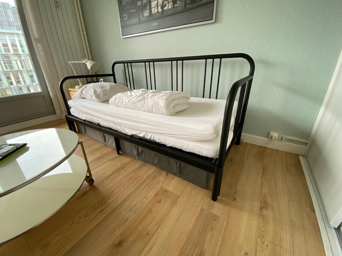 Studio Morgane-Balcon Couvert-Wifi-Pres Centre-Linge Et Menage رانس المظهر الخارجي الصورة